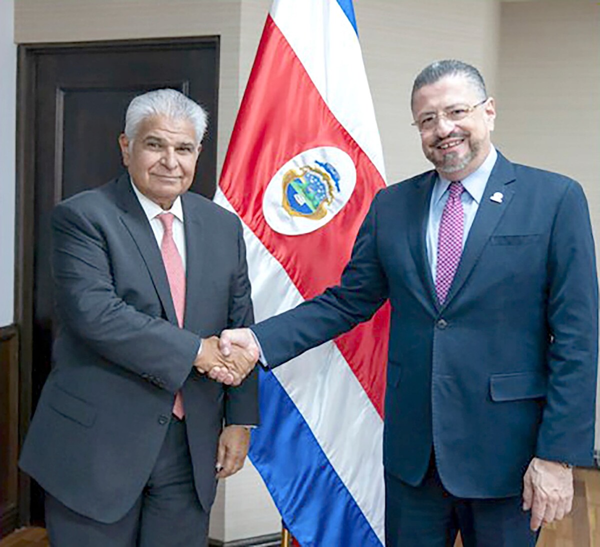 Президент Коста-Рики посетит инаугурацию президента в Панаме