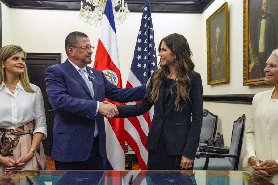 Costa Rica and U.S. Sign Migration Cooperation Agreement