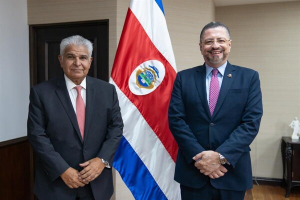 Президент Коста-Рики встретился с кандидатом в президенты Панамы