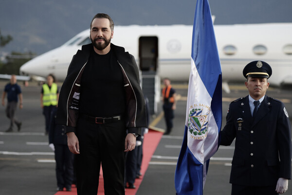 Bukele Arrives in Costa Rica to Lay Prison Stone